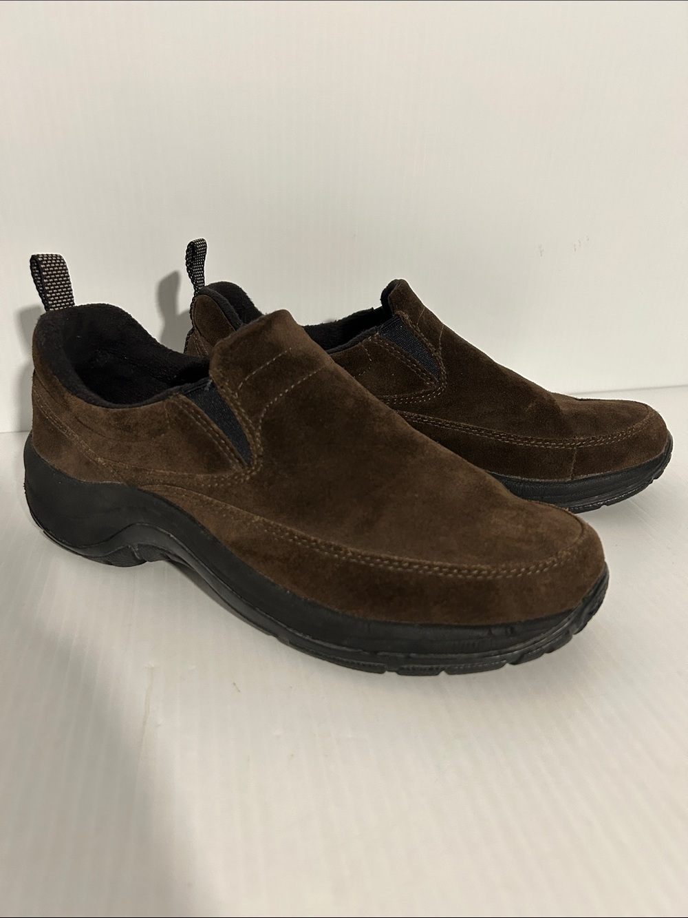 LL Bean brown suede slip on shoes women’s 8 medium